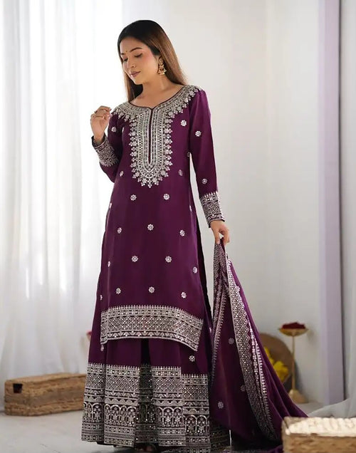 designer made luxury Pakistani suit for womenswear - 3 piece ready-to-wear | AMRUTAM | PAKISTANI | PUNJABI | SOUTH ASIAN