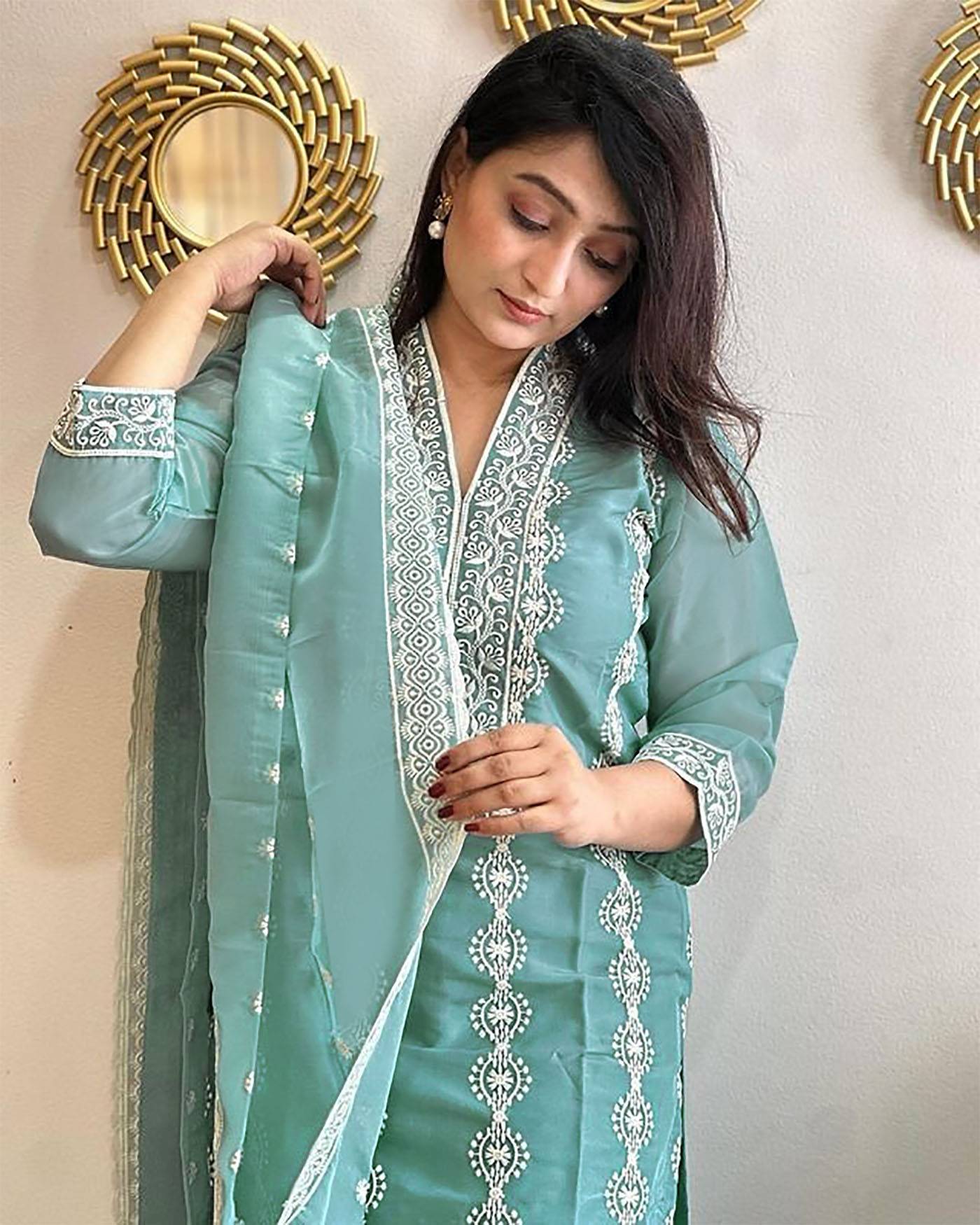 Pastel Green Pakistani Style Kurta Pant Dupatta Set – Eid/Festive Wear - 3 piece ready-to-wear | MANGALDEEP | PAKISTANI | PUNJABI | SOUTH ASIAN