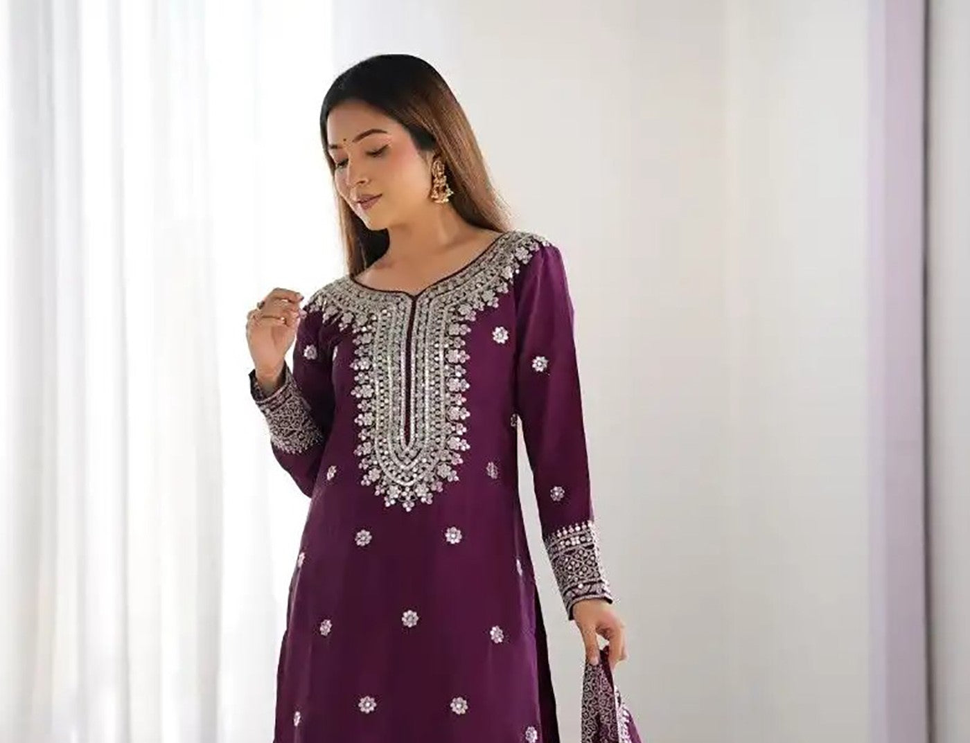 designer made luxury Pakistani suit for womenswear - 3 piece ready-to-wear | AMRUTAM | PAKISTANI | PUNJABI | SOUTH ASIAN